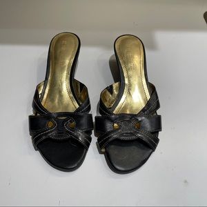 Naturalizer leather sandals